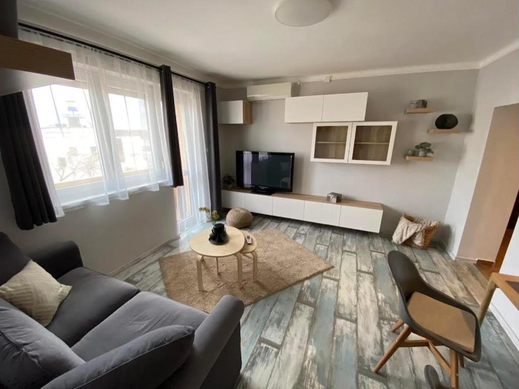 Chill Apartman Мишкольц Экстерьер фото