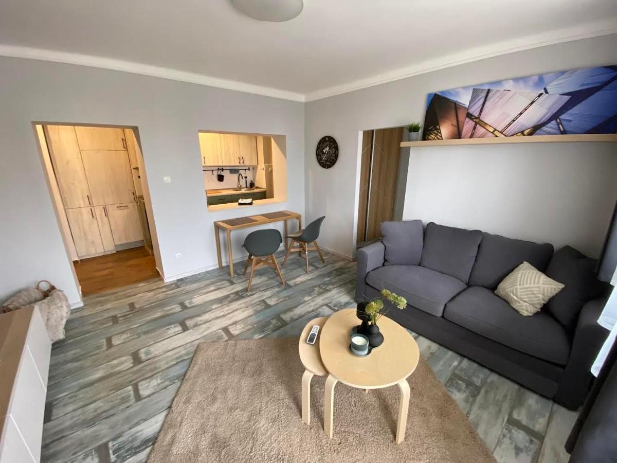 Chill Apartman Мишкольц Экстерьер фото